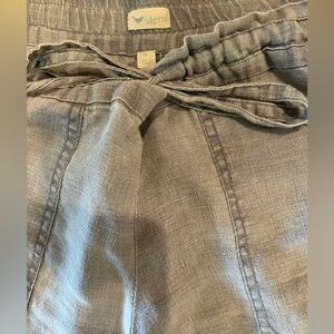 Stem Gray Linen Trousers